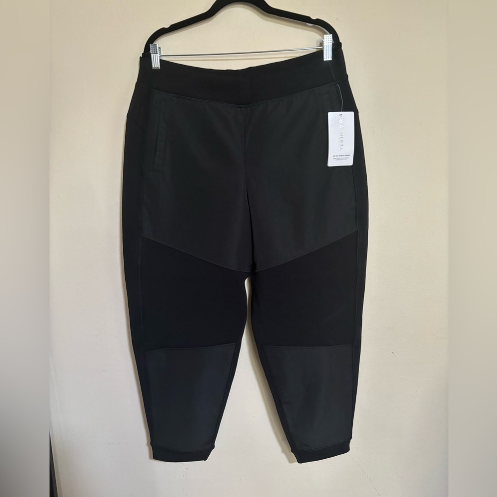 NWT! Heavyweight Mixed Fabric Black Joggers - Athleta Size XL Women